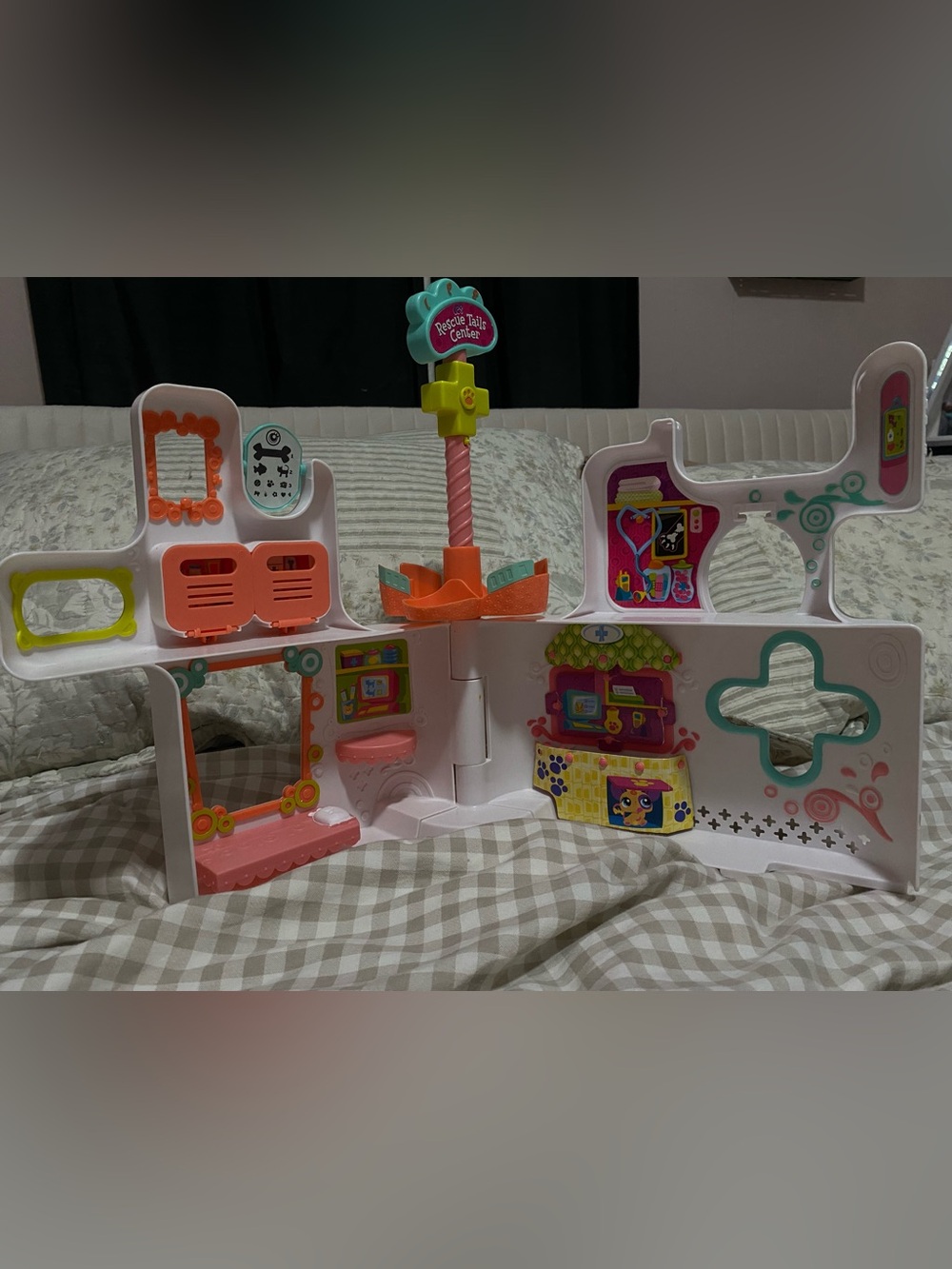 LPS Rescue Tails Center Playset